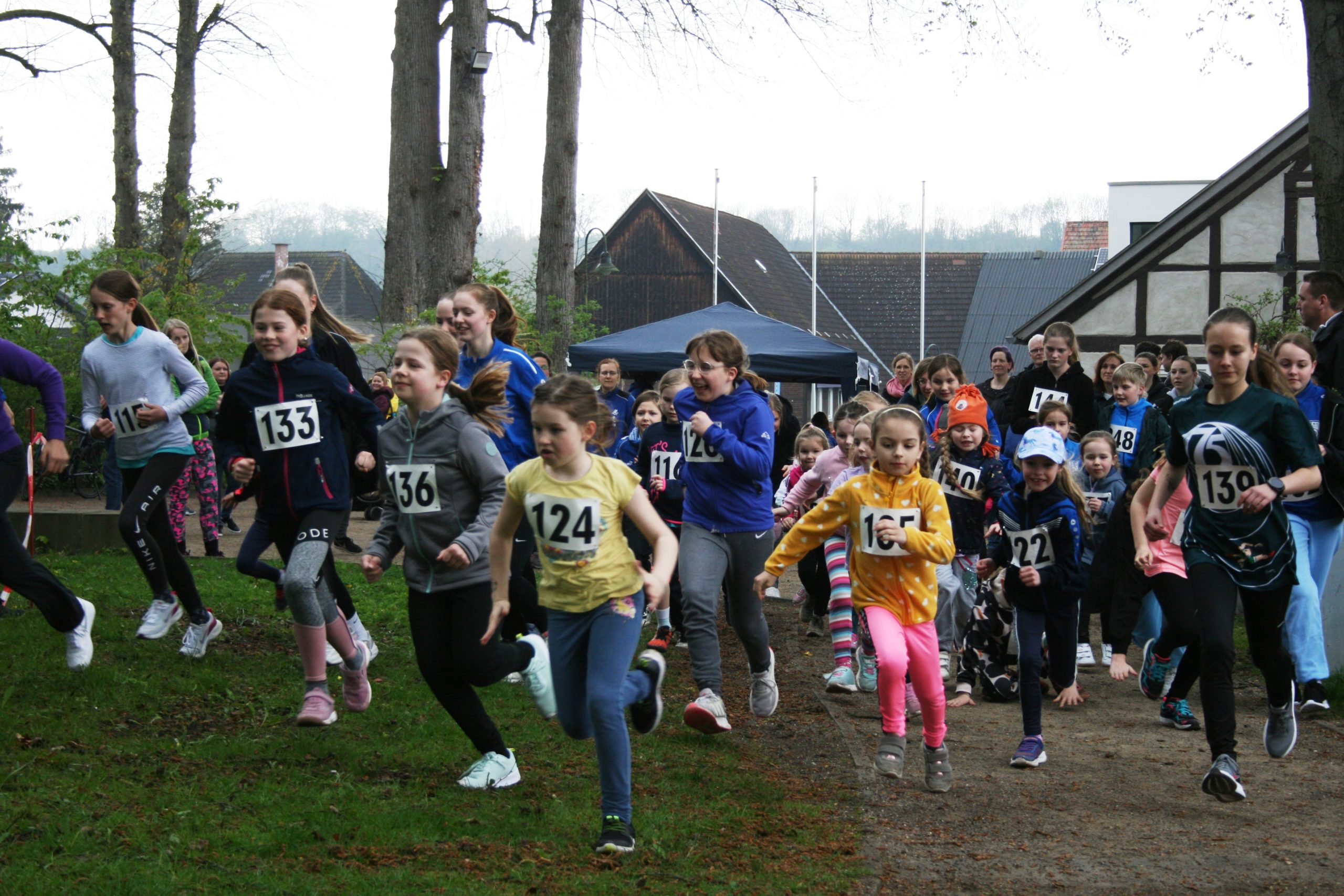 Du betrachtest gerade Gelungener Auftakt zum Borchener Schüler-Lauf-Cup in Nordborchen